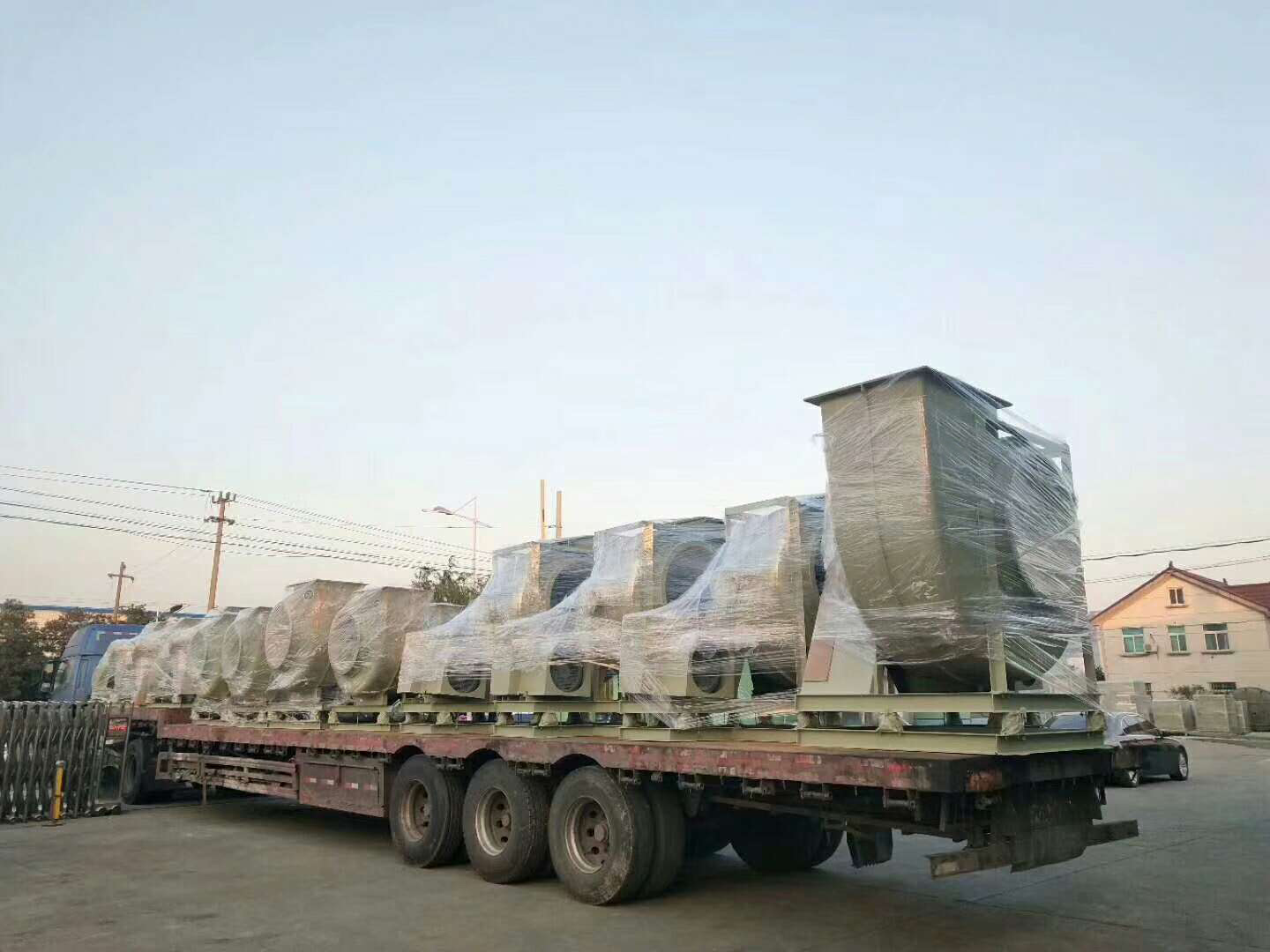 ĳIU̎O䣨xLC,hLC